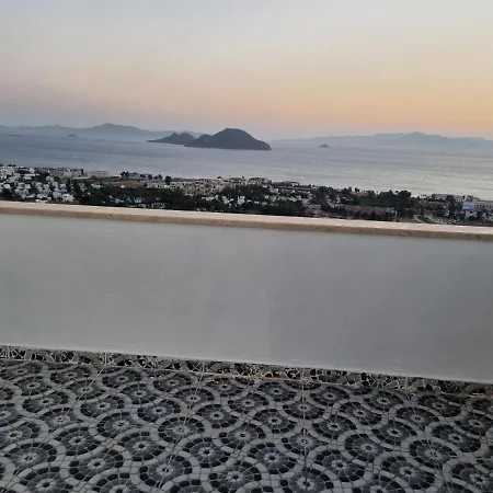 Вилла Bodrum Kadikalesi Villa Sonsuzluk Havuzlu Full Deniz Manzarali Бодрум